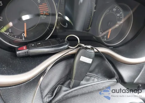 2017 Jeep Cherokee Latitude Fwd z USA, uszkodzony, nr VIN 1C4PJLCB2HW603258